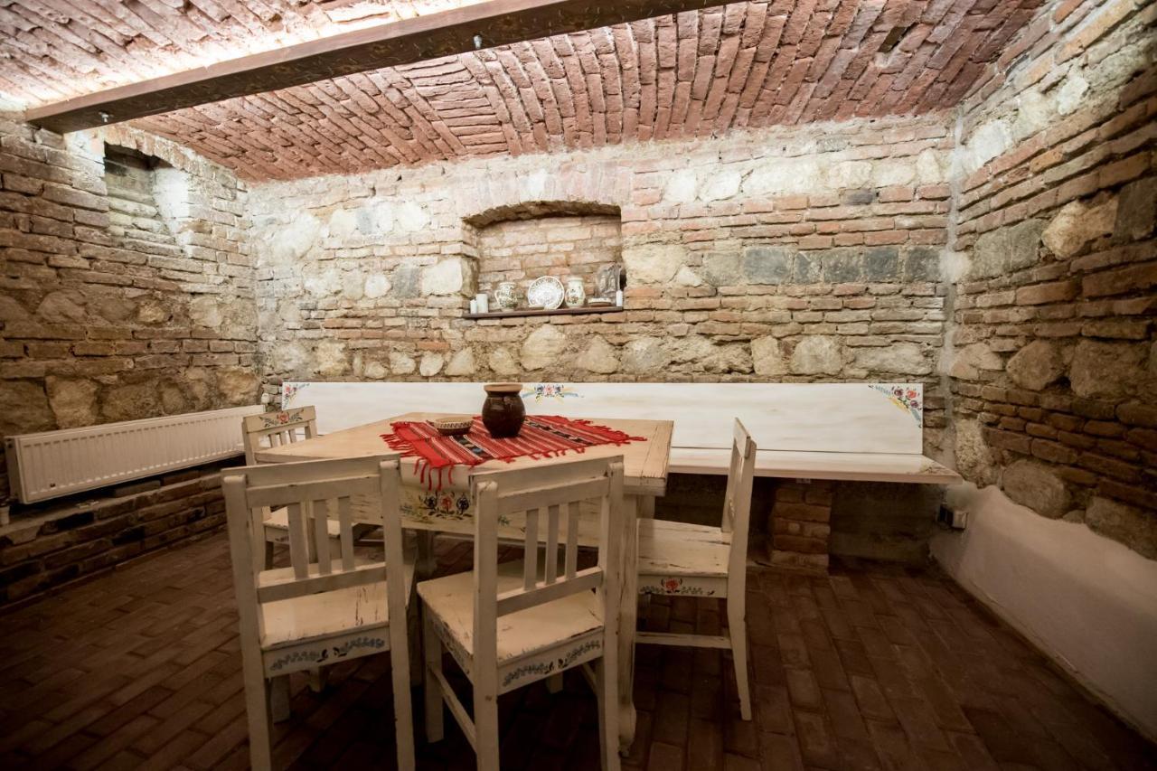 Vila Nicopole Art & Wine Braşov Dış mekan fotoğraf