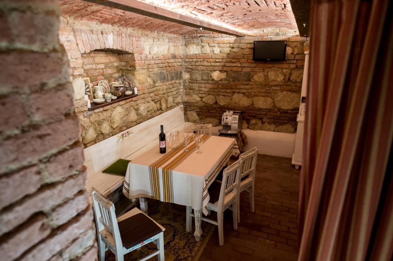 Vila Nicopole Art & Wine Braşov Dış mekan fotoğraf
